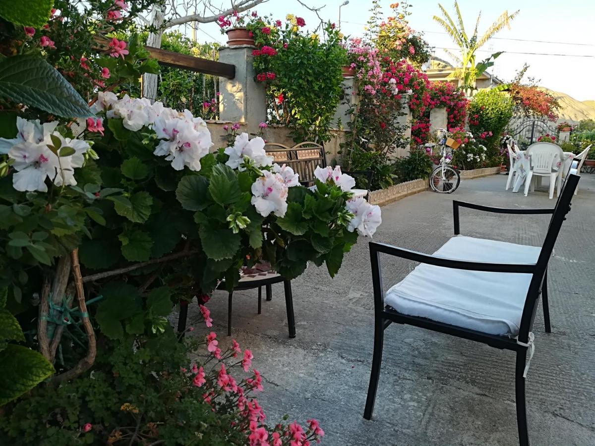 Villa Delle Rose Bova Marina Exterior foto